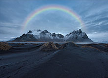 米乐官方网站-中国U20女足3-0领先越南！越南门将击球不远，曾雨佳轻松抽射破门